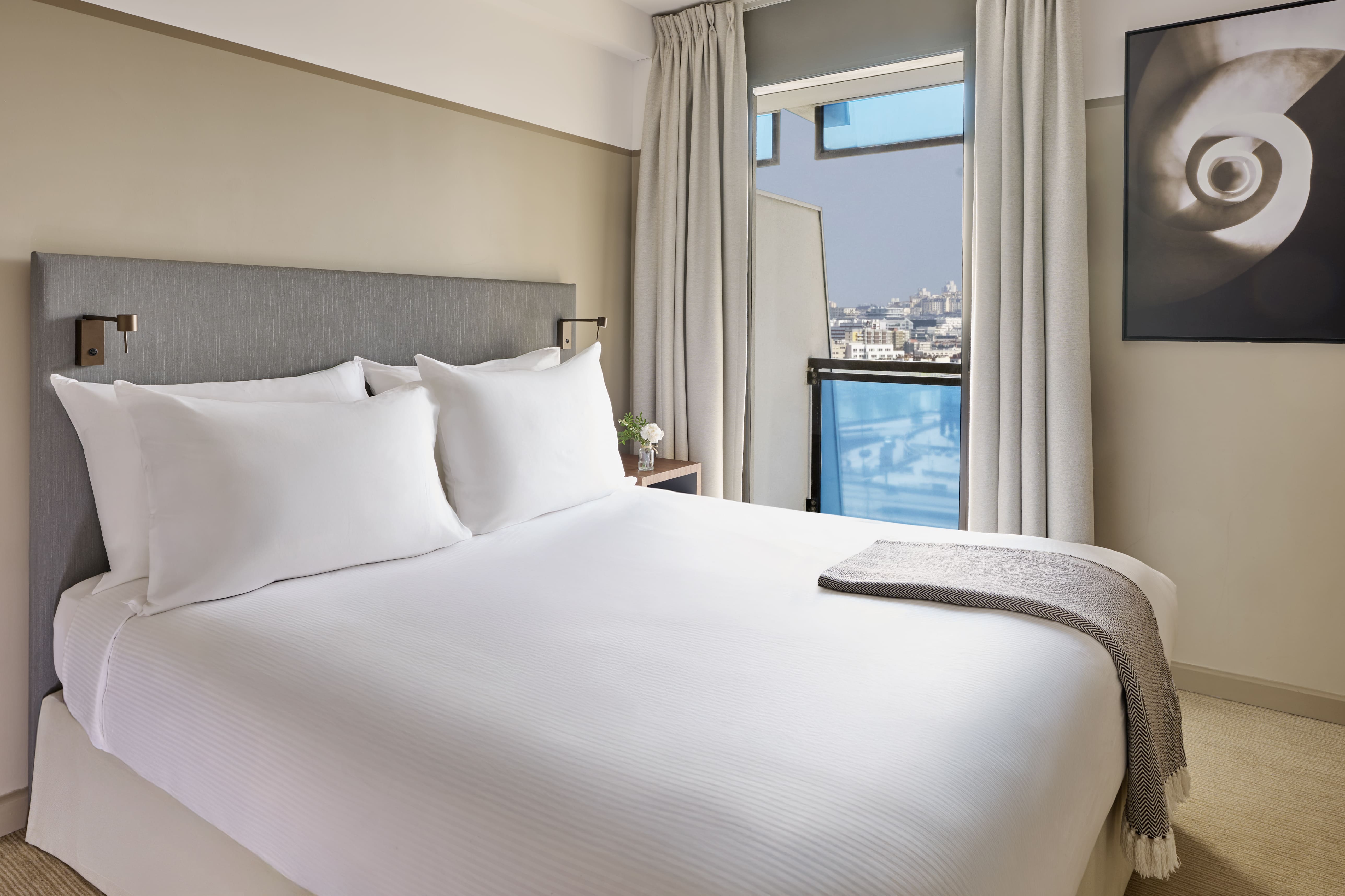 One Bedroom Deluxe Apartment