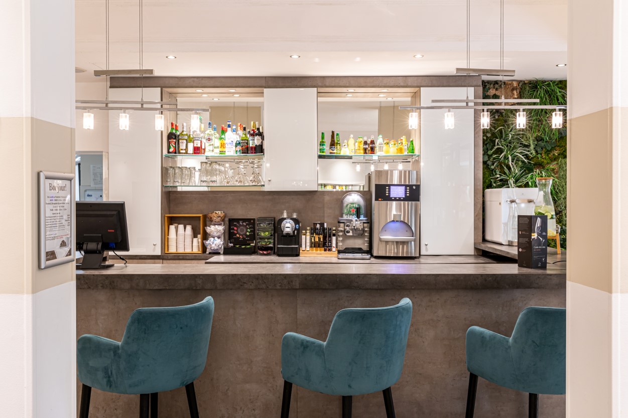 Bar at Fraser Suites Harmonie - serviced hotel and long term rental apartments in La Défense Paris